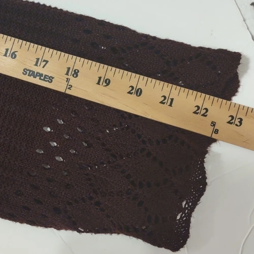Lauren Conrad pull over Sweater